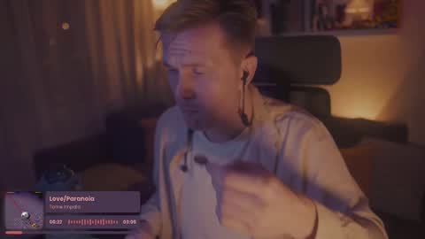 Rocket Bunny online show from October 1, 8:30 pm