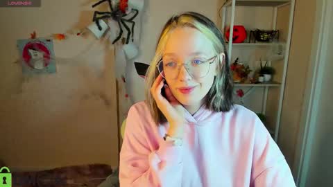 Rockett online show from November 10, 1:08 am