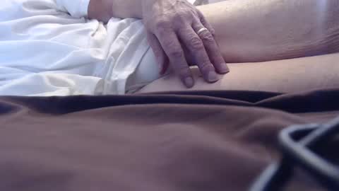 Snapshot of rockhardoldfart chatting on October 22, 6:20 pm Cum in your mouth online show from October 22, 6:20 pm