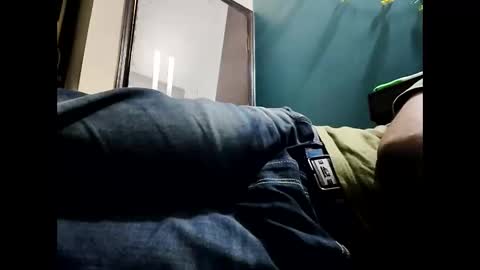 rocky4u7 online show from December 1, 3:04 am