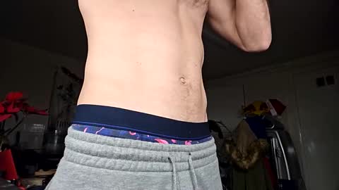 Snapshot of roddeep69 chatting on December 18, 5:37 am roddeep69 online show from December 18, 5:37 am