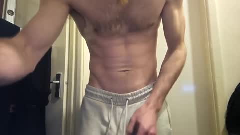 Snapshot of roddeep69 chatting on March 10, 4:03 pm roddeep69 online show from March 10, 4:03 pm