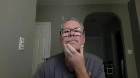 Snapshot of rodied chatting on October 15, 1:56 pm rodied online show from October 15, 1:56 pm