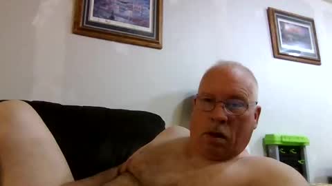 rodstud641 online show from October 20, 11:04 am