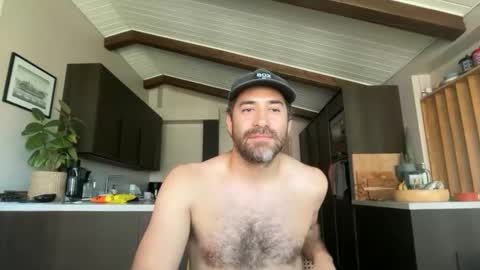 Roger Sterling online show from June 7, 9:47 am