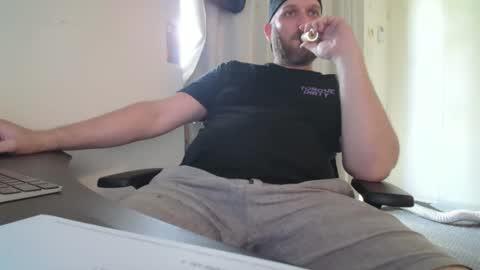 TheSeccy online show from December 5, 1:20 am