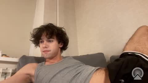 roma_shyguy_ online show from February 3, 5:06 pm