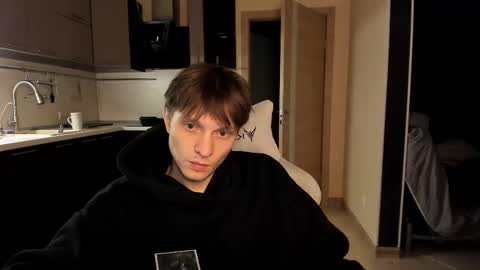 Snapshot of romeo_mercy chatting on September 22, 11:53 pm Romeo online show from September 22, 11:53 pm