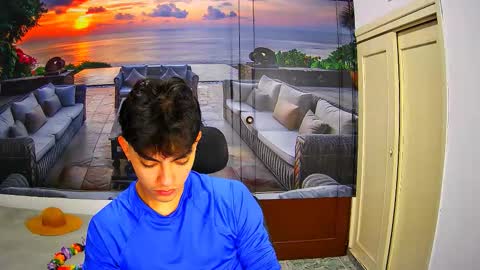 Snapshot of romeomillerr chatting on September 29, 7:02 pm Romeo online show from September 29, 7:02 pm