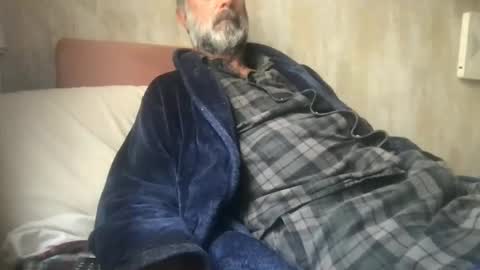 romulo123456777 online show from May 4, 8:43 am