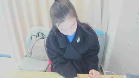 rongrong0329 online show from April 14, 3:54 am