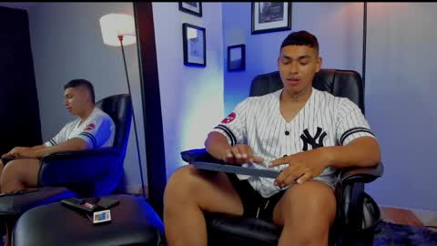 RonnieCanford online show from March 31, 3:56 pm