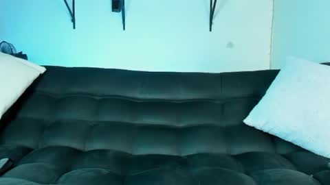 Snapshot of ronnie_fallout chatting on February 26, 10:36 pm Ronnie online show from February 26, 10:36 pm