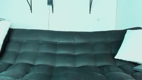 Snapshot of ronnie_fallout chatting on February 21, 9:43 pm Ronnie online show from February 21, 9:43 pm