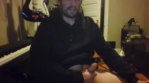 ronniejohnston13 online show from January 8, 5:57 am