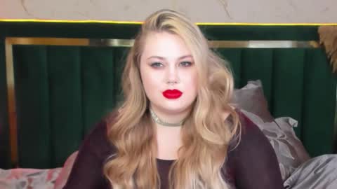 Chloe online show from February 9, 8:44 pm