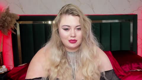 Chloe online show from February 5, 12:53 am