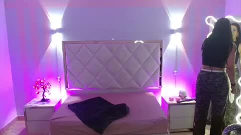 ROSALIN online show from March 18, 11:27 am