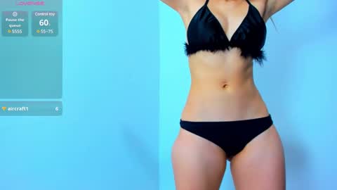 Snapshot of rose__cutee chatting on December 10, 4:27 pm rose cutee online show from December 10, 4:27 pm