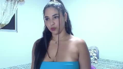 rose_towers4 online show from May 14, 2:21 am