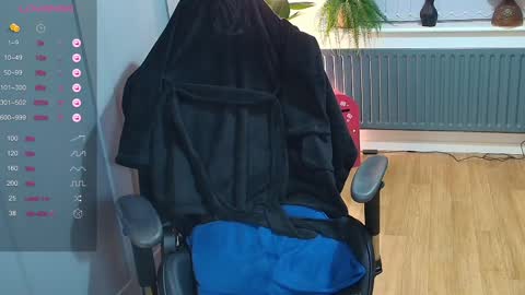 Snapshot of rosekate97 chatting on February 21, 8:16 pm rose97 online show from February 21, 8:16 pm