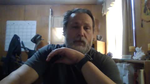 Snapshot of rosepanda chatting on February 26, 9:31 pm Lost4gain online show from February 26, 9:31 pm