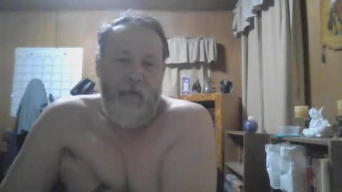 Snapshot of rosepanda chatting on February 27, 9:29 am Lost4gain online show from February 27, 9:29 am