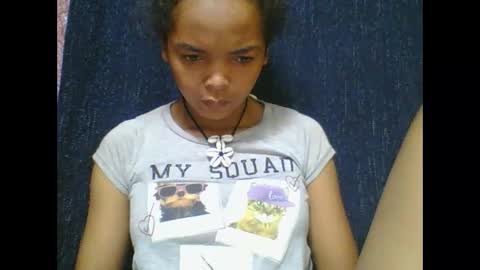 Snapshot of rosia685234 chatting on March 11, 9:02 am rosia685234 online show from March 11, 9:02 am