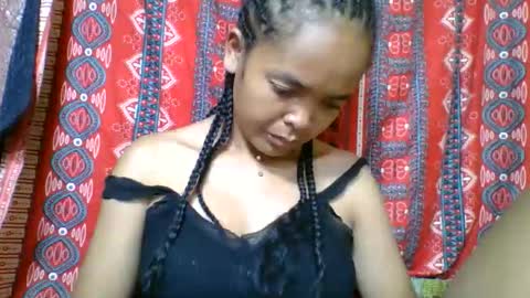 rosia685234 online show from May 8, 9:37 am