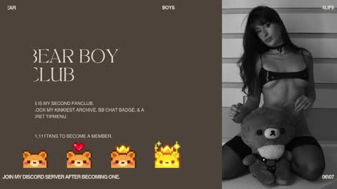 Rosie Bones online show from April 5, 10:18 pm