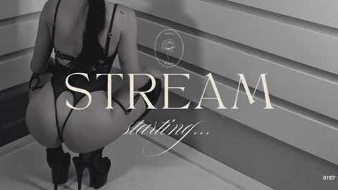 Rosie Bones online show from May 20, 11:11 pm