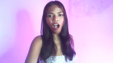 Snapshot of ross_saky chatting on October 19, 7:57 am ross_saky online show from October 19, 7:57 am