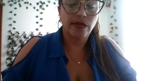 Rossana  online show from October 7, 9:00 pm