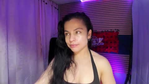 Snapshot of rosse_25 chatting on September 11, 5:14 pm Would you like to help me with supplementation and sports suits so I can compete in powerlifting online show from September 11, 5:14 pm