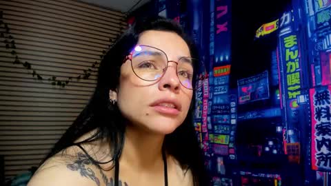 Snapshot of rosse_25 chatting on March 10, 1:21 pm Would you like to help me with supplementation and sports suits so I can compete in powerlifting online show from March 10, 1:21 pm