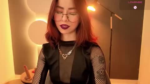 Miss Rosse online show from November 5, 2:19 pm