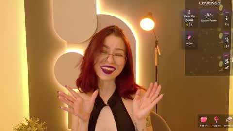 Snapshot of rosse_98_ chatting on October 10, 2:34 pm Miss Rosse online show from October 10, 2:34 pm