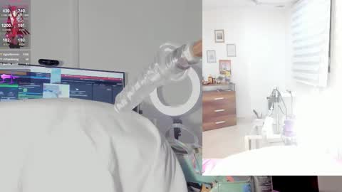 rosy_emely_ online show from November 10, 9:23 am