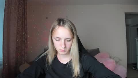 Snapshot of rousereed chatting on September 19, 12:20 pm Rouse online show from September 19, 12:20 pm