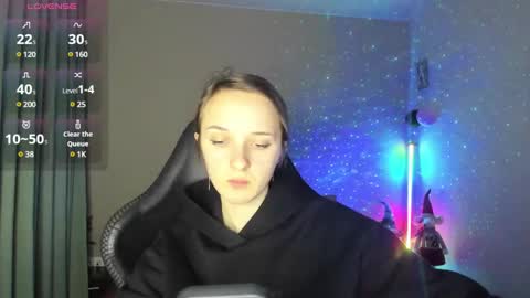 Snapshot of rousereed chatting on February 12, 4:55 pm Rouse online show from February 12, 4:55 pm