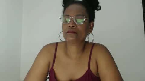 luxa online show from September 14, 8:10 pm