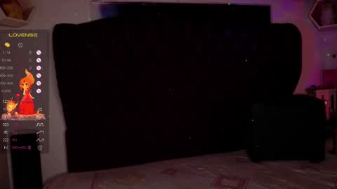 Snapshot of roussew chatting on September 13, 3:31 am I am lisa and excited that men masturbate for me online show from September 13, 3:31 am