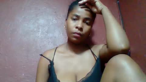 rovaelyah online show from February 11, 8:18 am