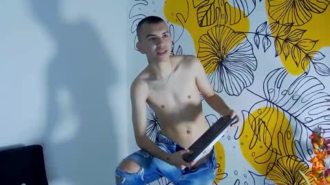 Rowan online show from October 31, 12:38 pm