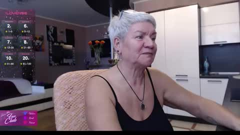 Roxana online show from October 25, 10:25 am