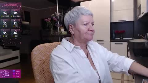 Roxana online show from November 18, 2:42 pm