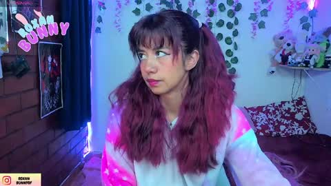 roxxy online show from May 24, 7:04 am