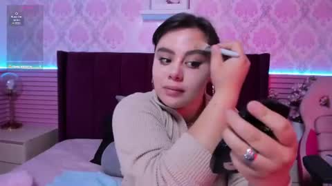 roxanebrown online show from July 24, 12:57 pm