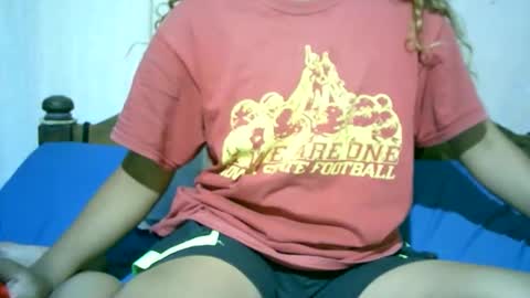 roxanne_98 online show from November 30, 7:26 am