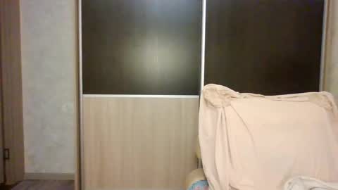 Snapshot of roxxywharton chatting on February 9, 10:42 am Roxxy Wharton online show from February 9, 10:42 am